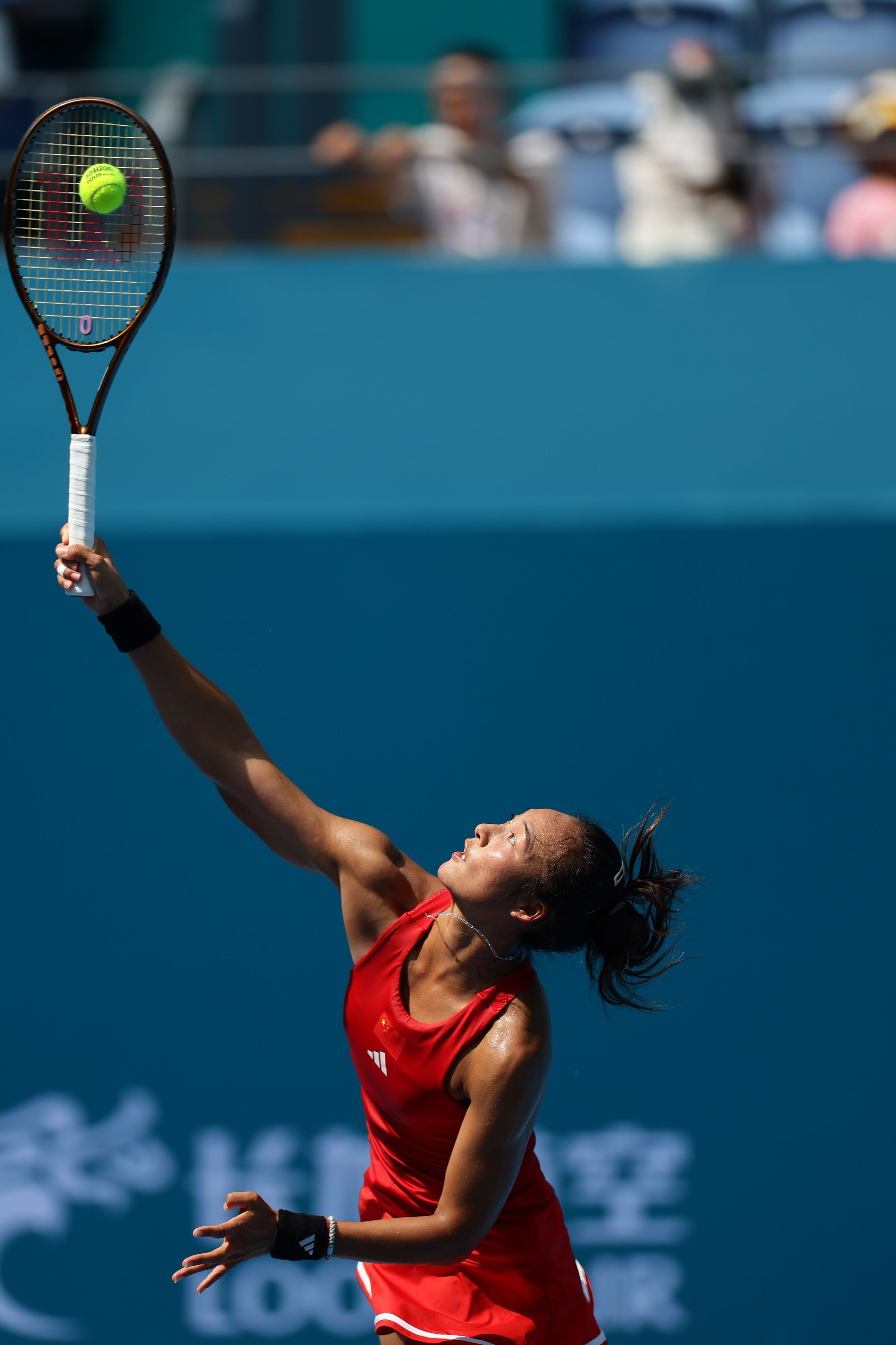 的球迷们带 的球迷们带