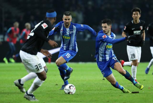em